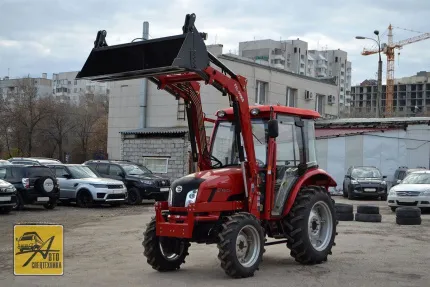 Трактор Dongfeng DF-504 с погрузчиком FEL-500
