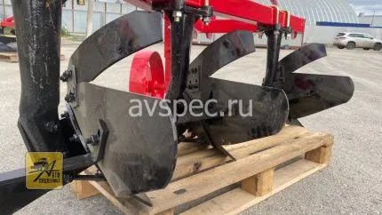 Плуг корпусный 1l-330