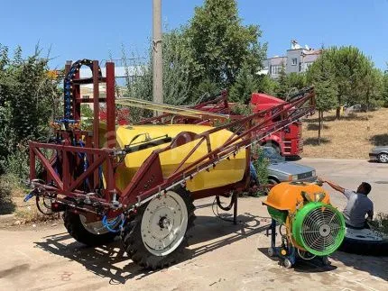 Опрыскиватель полевой прицепной MAMMOTH3000 (MOSH)